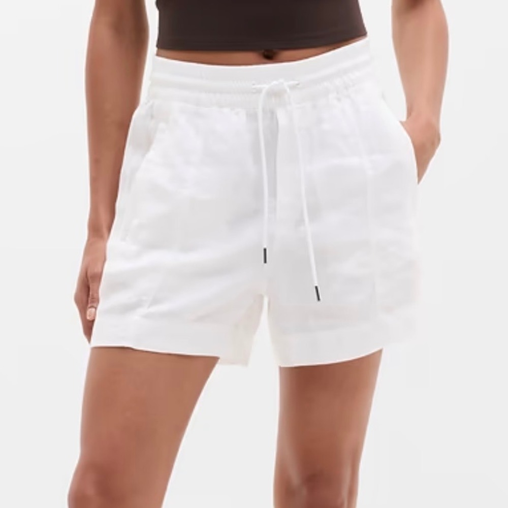 Athleta White Linen Drawstring Shorts with Zipper Pockets and Elastic Waist